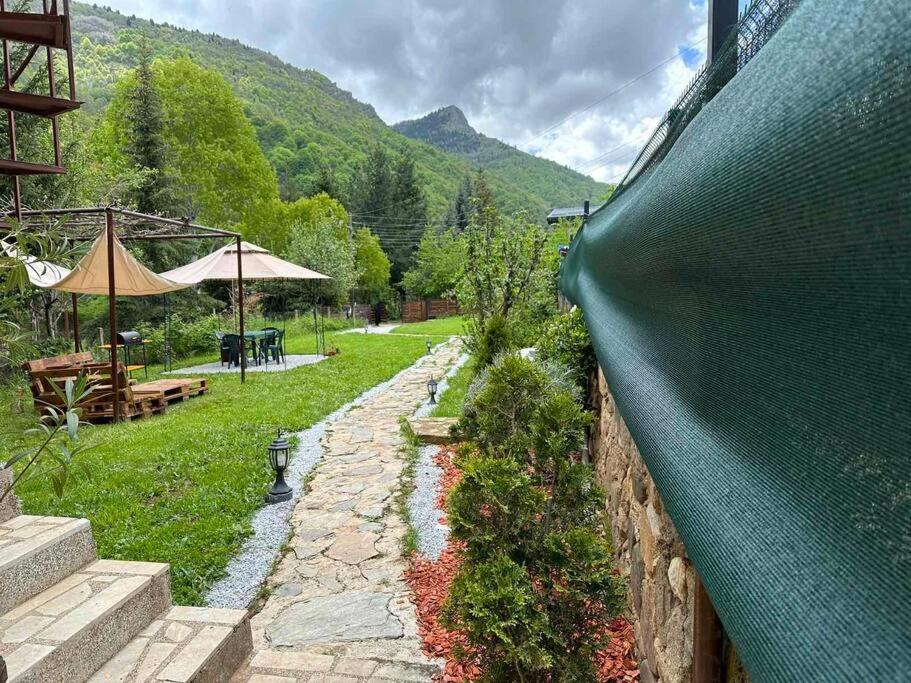 Cosy Mountain Villa In Nizepole Бітола Екстер'єр фото